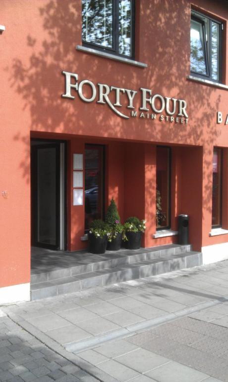 Forty Four Main Street Swords Exterior photo